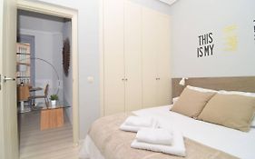 Bright Apartment In La Latina By Batuecas